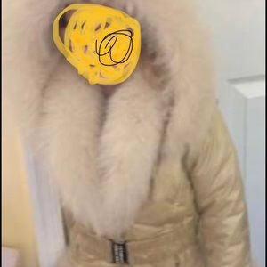 Girls cream fox fur coat